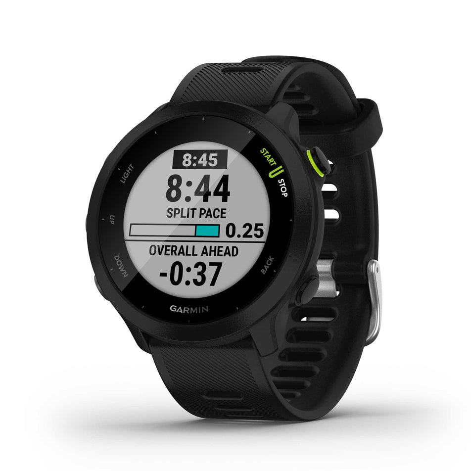 Pacing view on the unisex garmin Forerunner 55 Running Watch in the Black colourway.