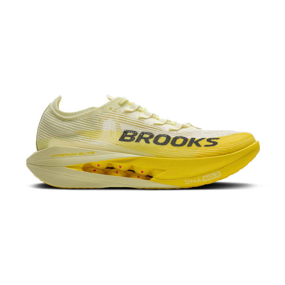 Lateral view of the right shoe from a pair of Brooks Unisex Hyperion Elite 5 Running Shoes in the Luminary/Yellow/Gray colourway.