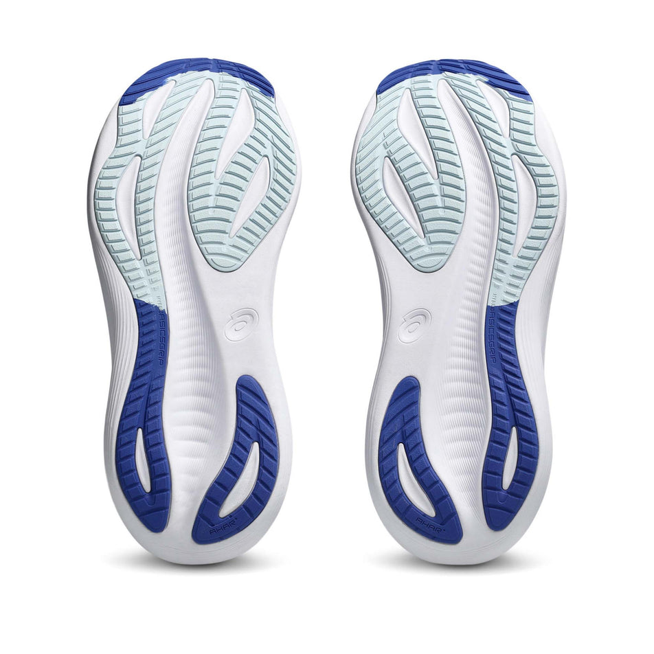 The outsoles of a pair of ASICS Men's Gel-Nimbus 27 Running Shoes in the Black/Dark Cobalt colourway. (8668556394658)