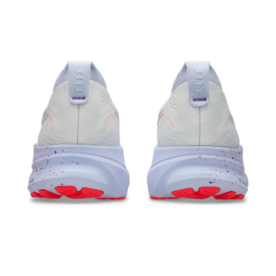 The back of a pair of ASICS Men's Gel-Kayano 32 Tokyo Running Shoes in the Cream/Edo Purple colourway. (8668547973282)