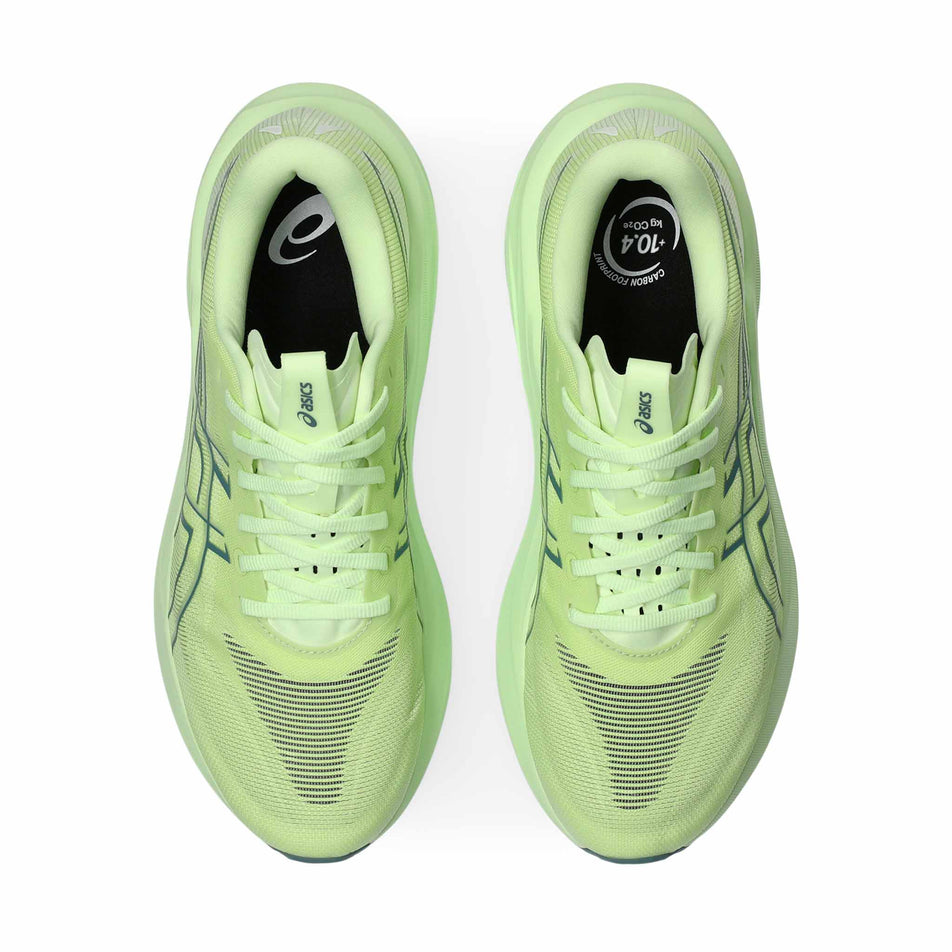 The uppers of a pair of ASICS Men's GT-2000 15 Running Shoes in the Illuminate Yellow/Foggy Teal colourway.