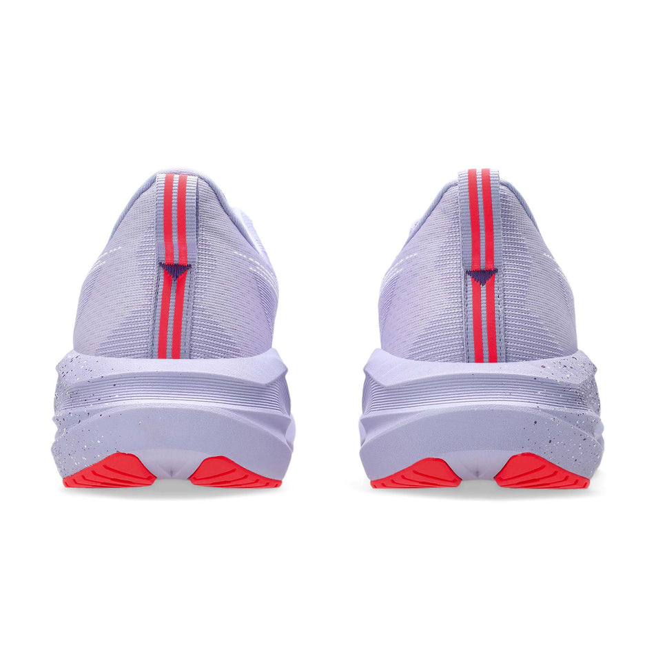 The back of a pair of ASICS Women's Novablast 5 Tokyo Running Shoes in the Vador/Edo Purple colourway. (8720469229730)