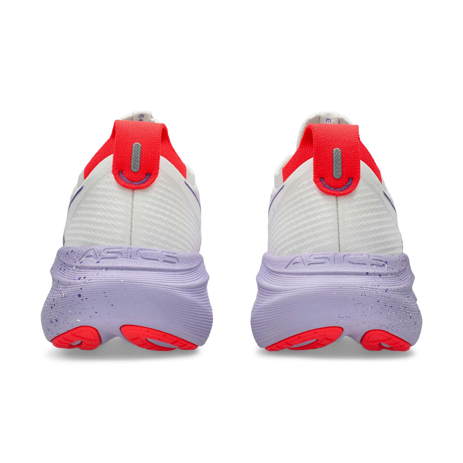 The back of a pair of ASICS Women's Gel-Nimbus 27 Tokyo Running Shoes in the Cream/Edo Purple colourway. (8720464216226)