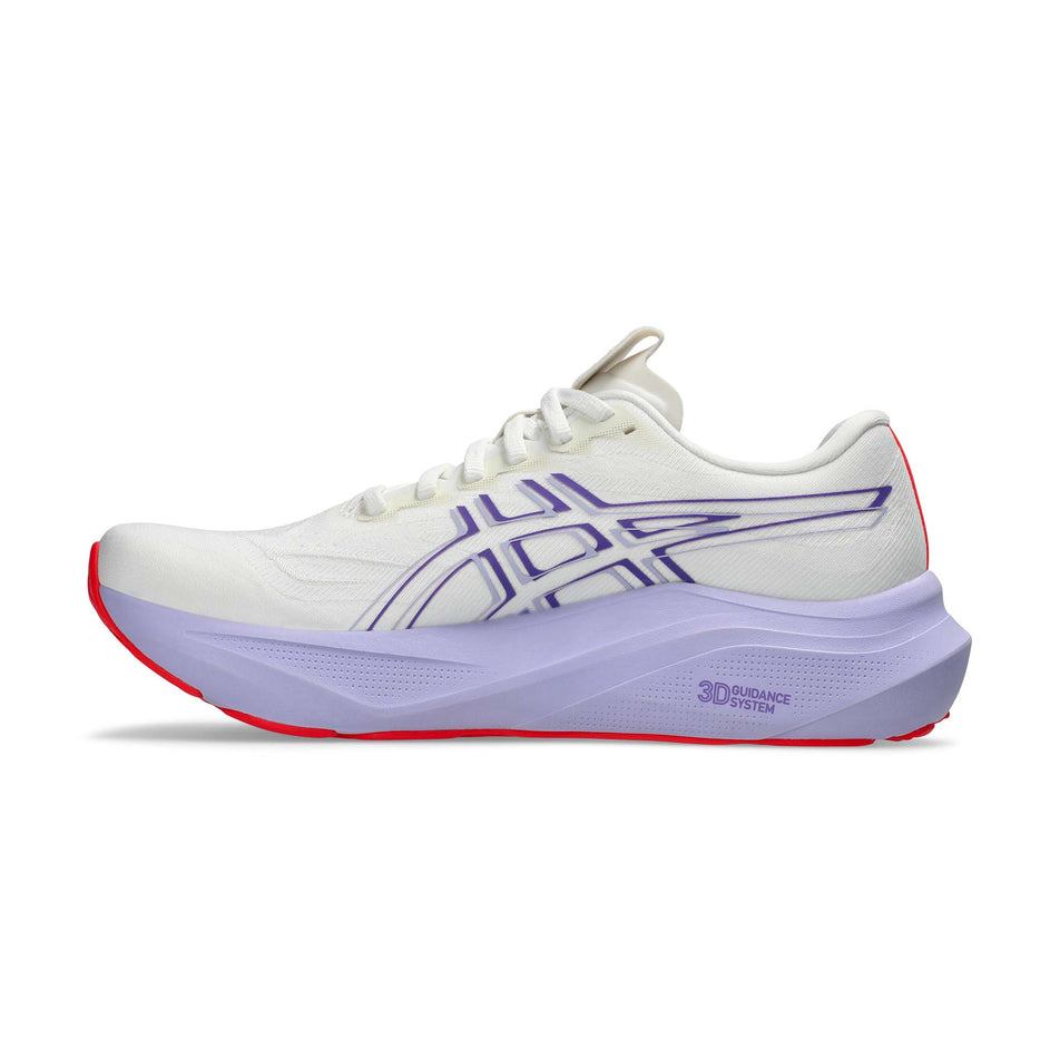 Medial view of the right shoe from a pair of ASICS Women's GT-2000 14 Tokyo Running Shoes in the Cream/Edo Purple colourway. (8720459333794)