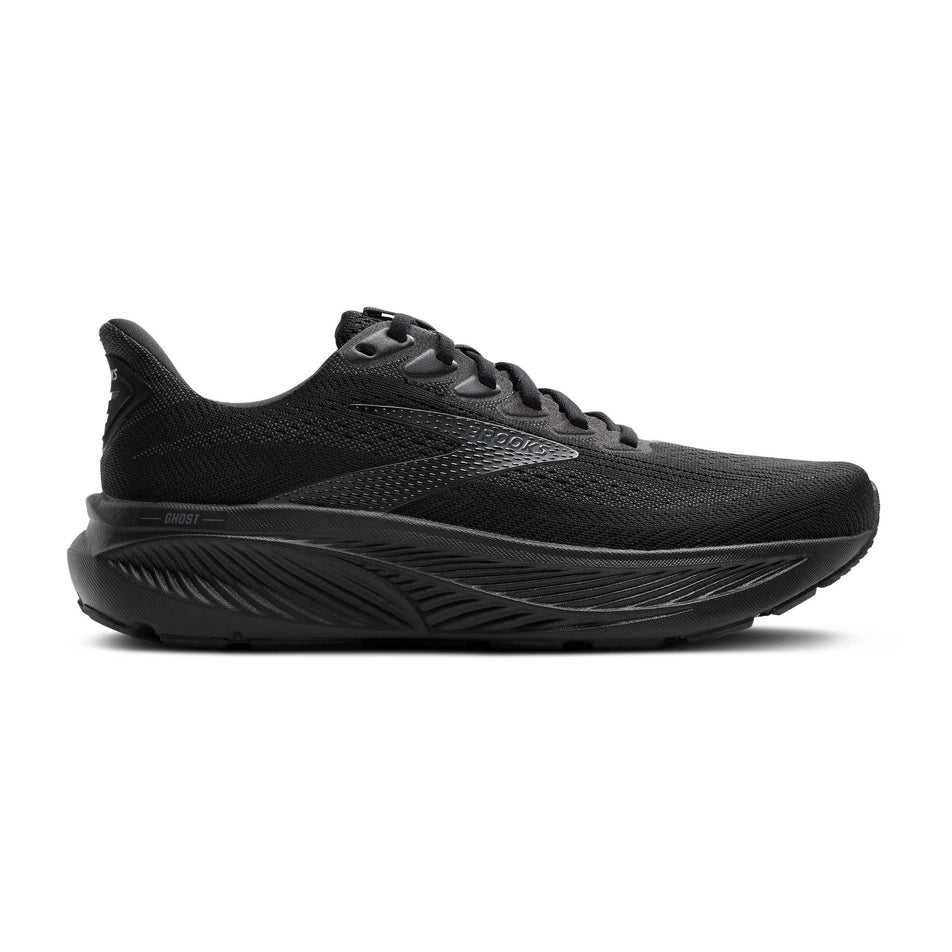 Lateral view of the right shoe from a pair of Brooks Men's Ghost 17 2E Running Shoes in the Black/Black/Ebony colourway. (8647791509666)