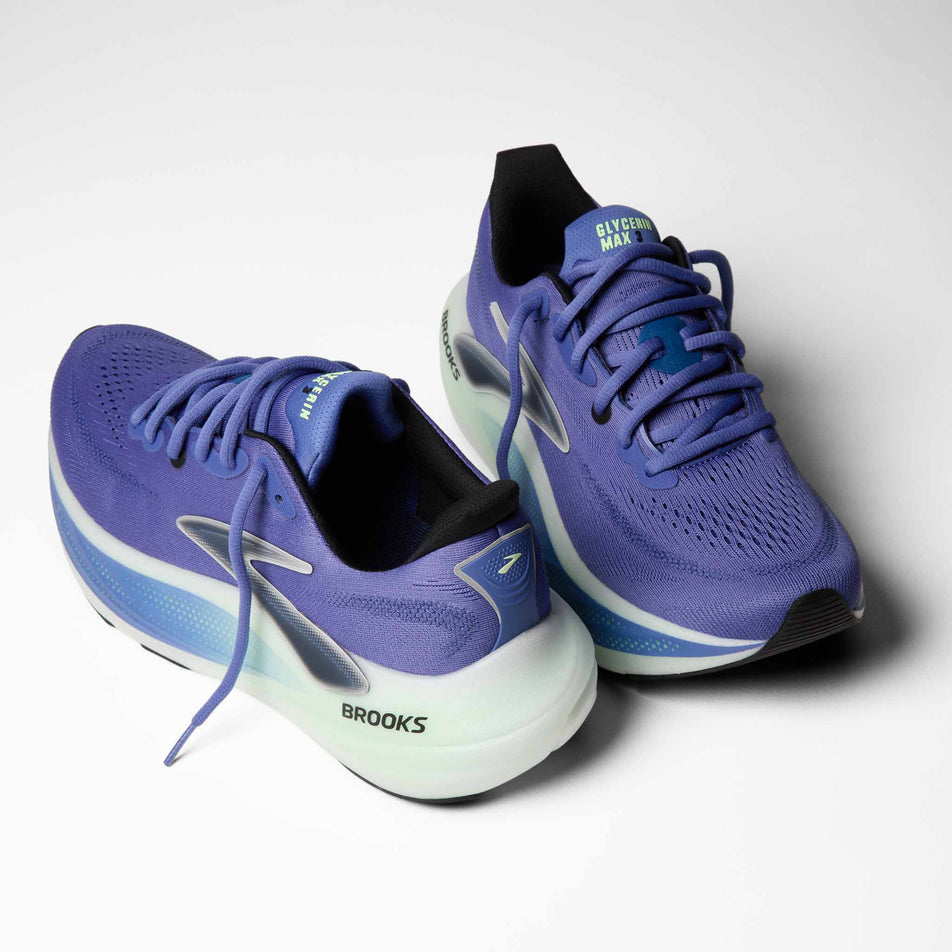 A pair of Brooks Men's Glycerin Max 3 Running Shoes in the Marlin/Limoges/Patina Green colourway.