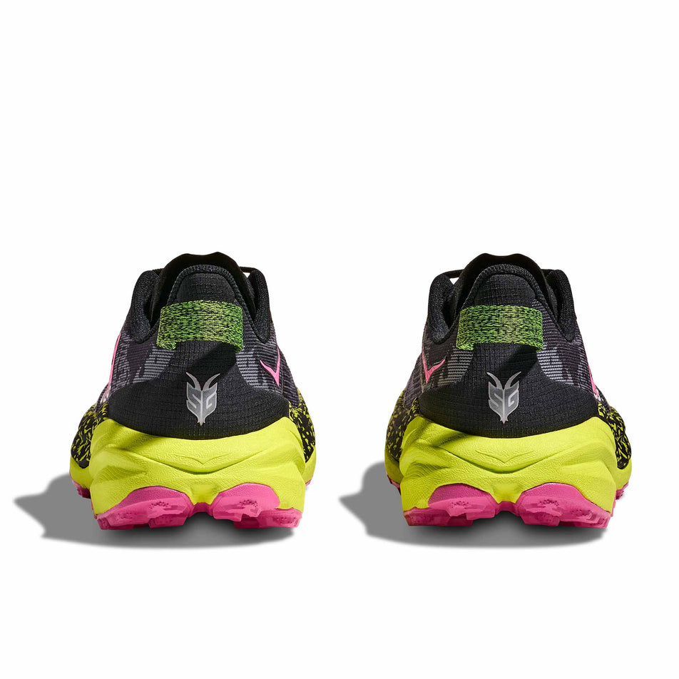 The back of a pair of HOKA Women's Speedgoat 6 Running Shoes in the Black/Neon Hoka Citrus colourway. (8689341759650)