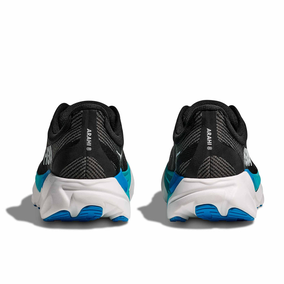 The back of a pair of HOKA Men's Arahi 8 Running Shoes in the Black/Skyward Blue colourway. (8689208328354)