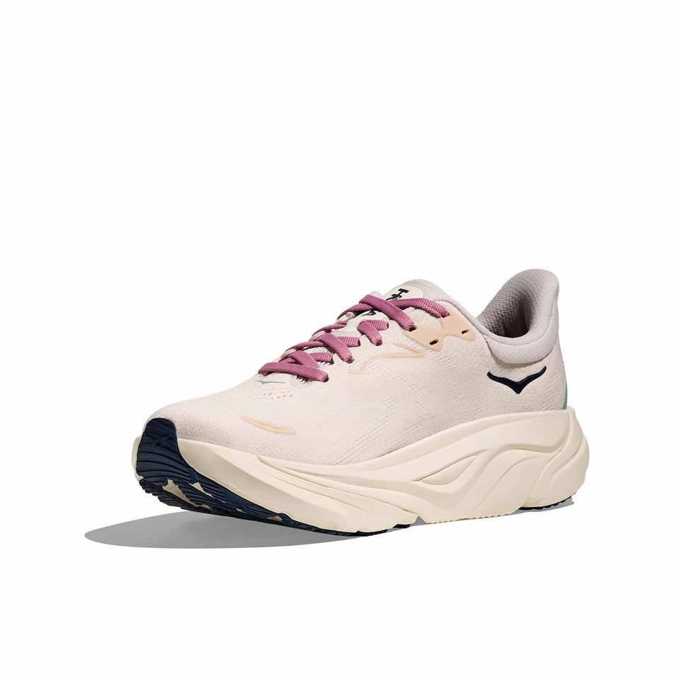 Medial view of the right shoe from a pair of HOKA Women's Arahi 8 Running Shoes in the Rose Cream/Alabaster colourway. (8689326129314)