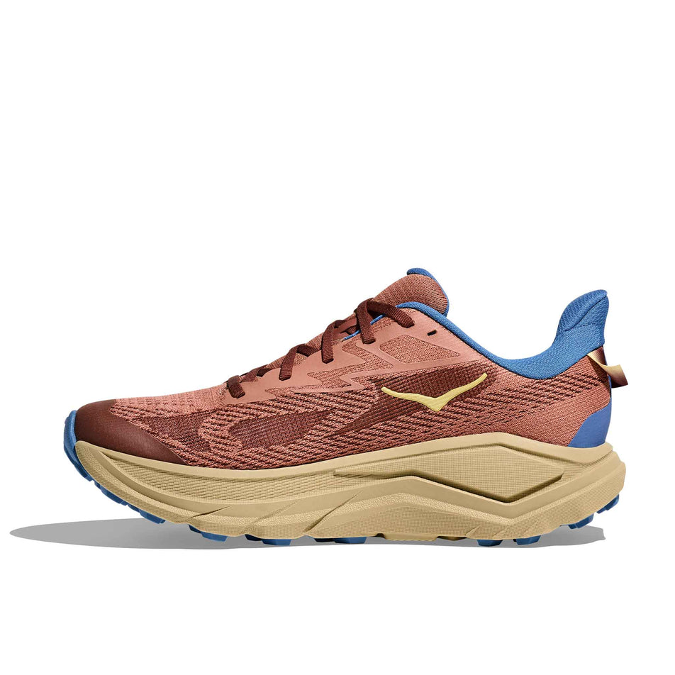 Medial view of the right shoe from a pair of HOKA Men's Challenger 8 Running Shoes in the Maple/Cardamom colourway. (8689254105250)