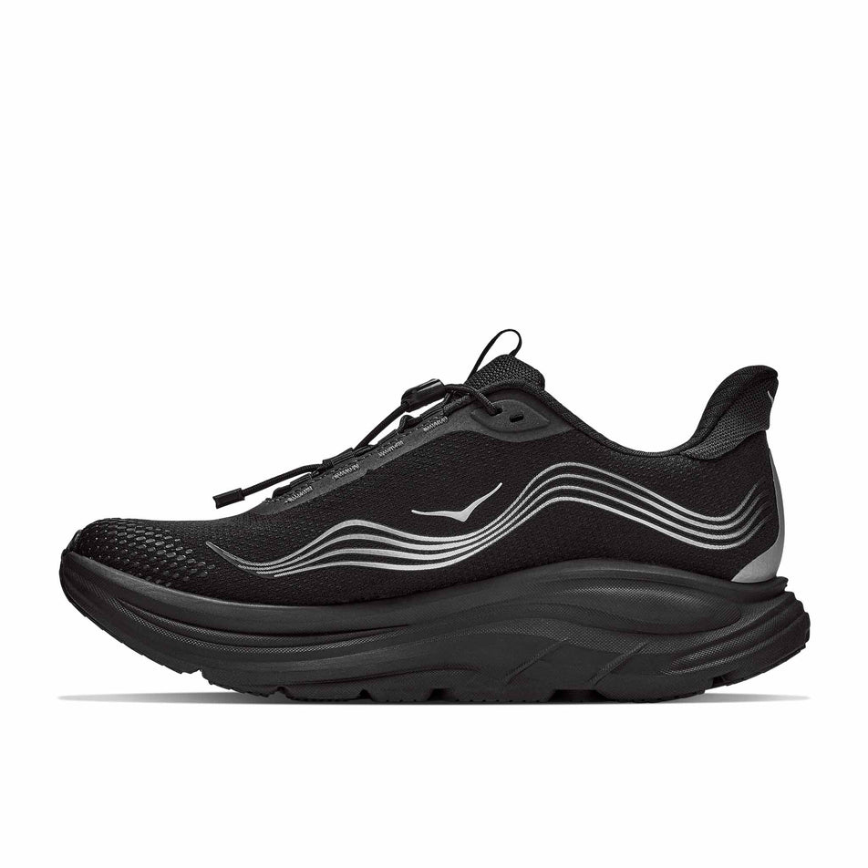 Medial view of the right shoe from a pair of HOKA Men's Clifton 11 GTX Running Shoes in the Black/Black colourway.