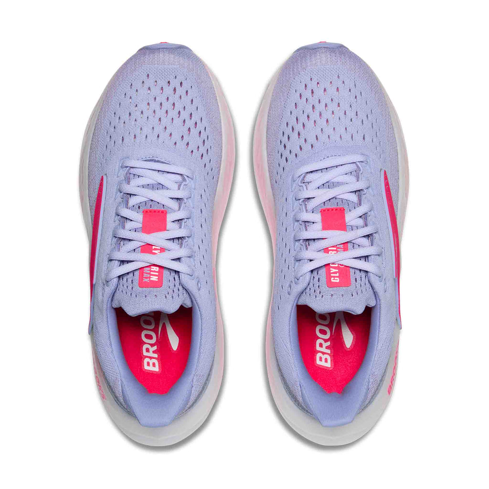 The uppers of a pair of Brooks Women's Glycerin Max Running Shoes in the Blue Heron/Diva Pink/White colourway. (8651071783074)