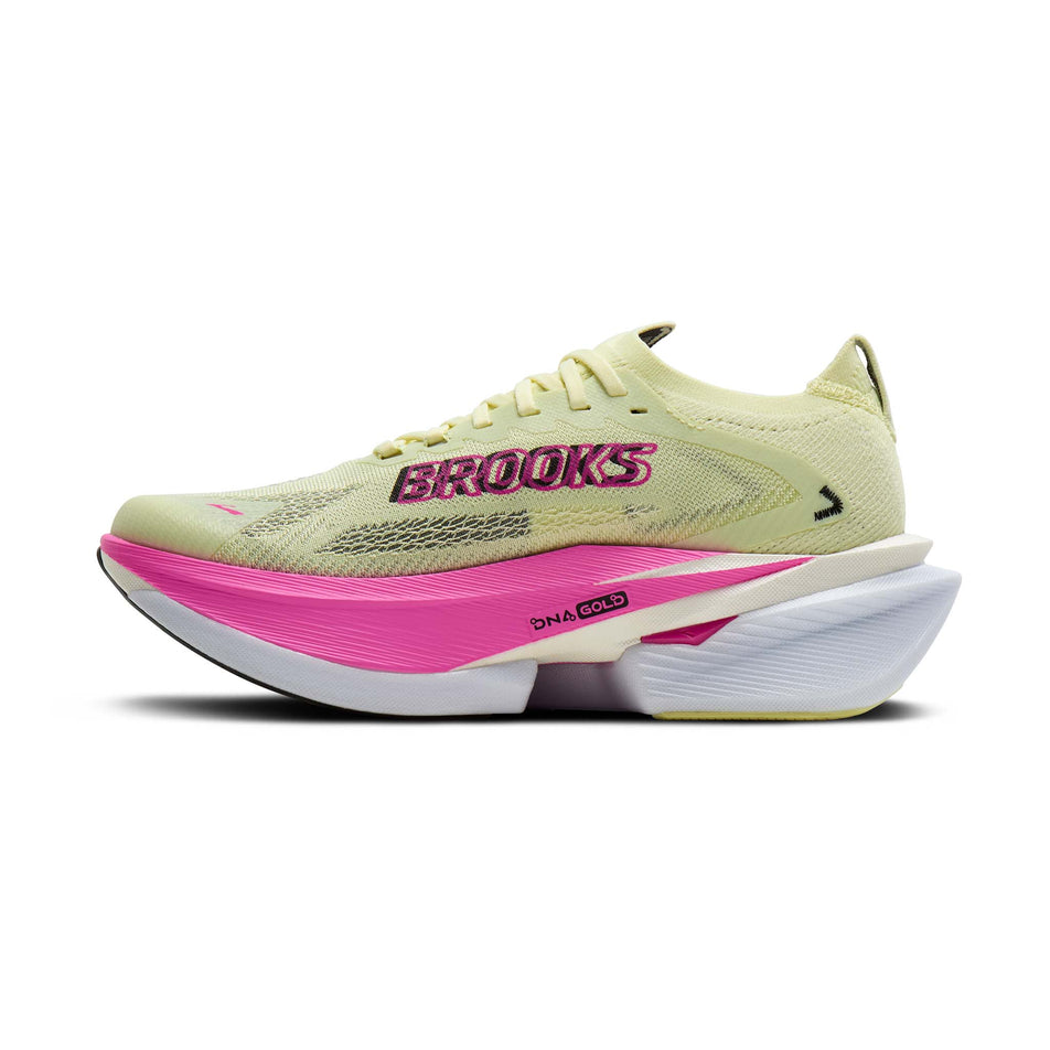 Medial view of the right shoe from a pair of Brooks Women's Hyperion Max 3 Running Shoes in the Luminary/Cyber Pink/Black colourway.