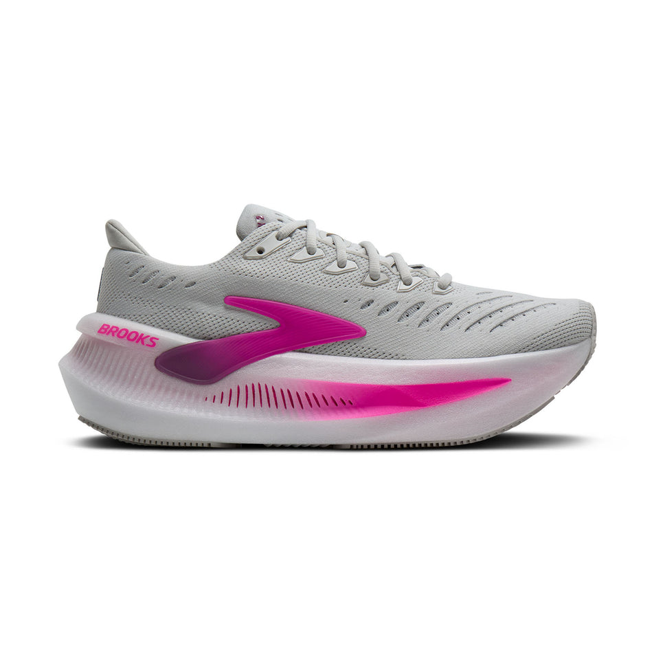 Lateral view of the right shoe from a pair of Brooks Women's Glycerin Max 2 Running Shoes in the Oyster/Argyle/Cyber Pink colourway.