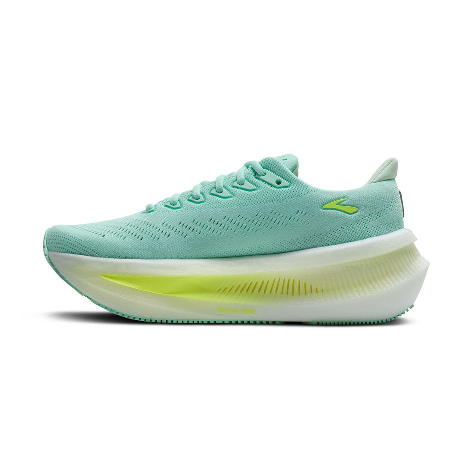 Medial view of the right shoe from a pair of Brooks Women's Glycerin Max 2 Running Shoes in the Yucca/Nightlife/White colourway.