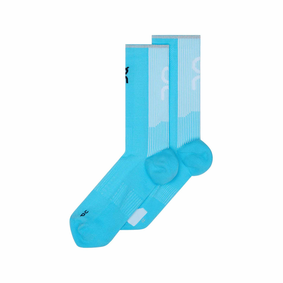 The On Unisex Performance Run Sock High in the Horizon/White colourway. (8717340737698)
