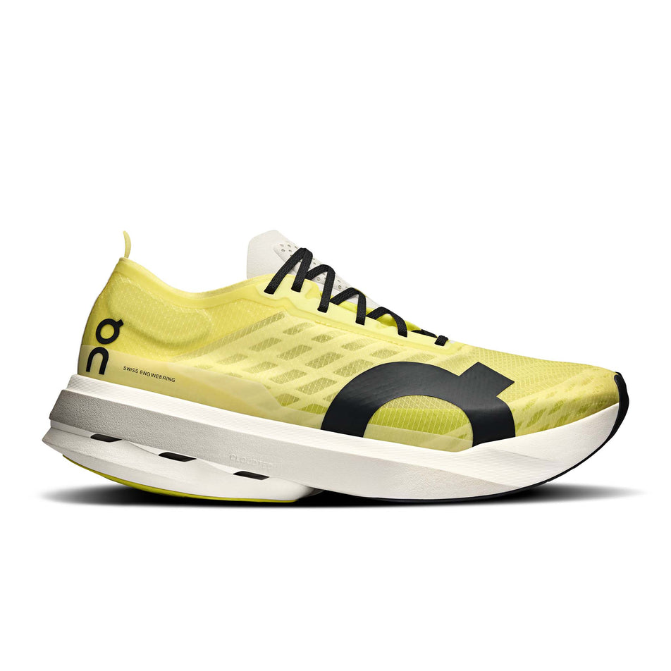 Lateral view of the right shoe from a pair of On Men's Cloudboom Strike Running Shoes in the Limelight/Wolf colourway. (8577818132642)