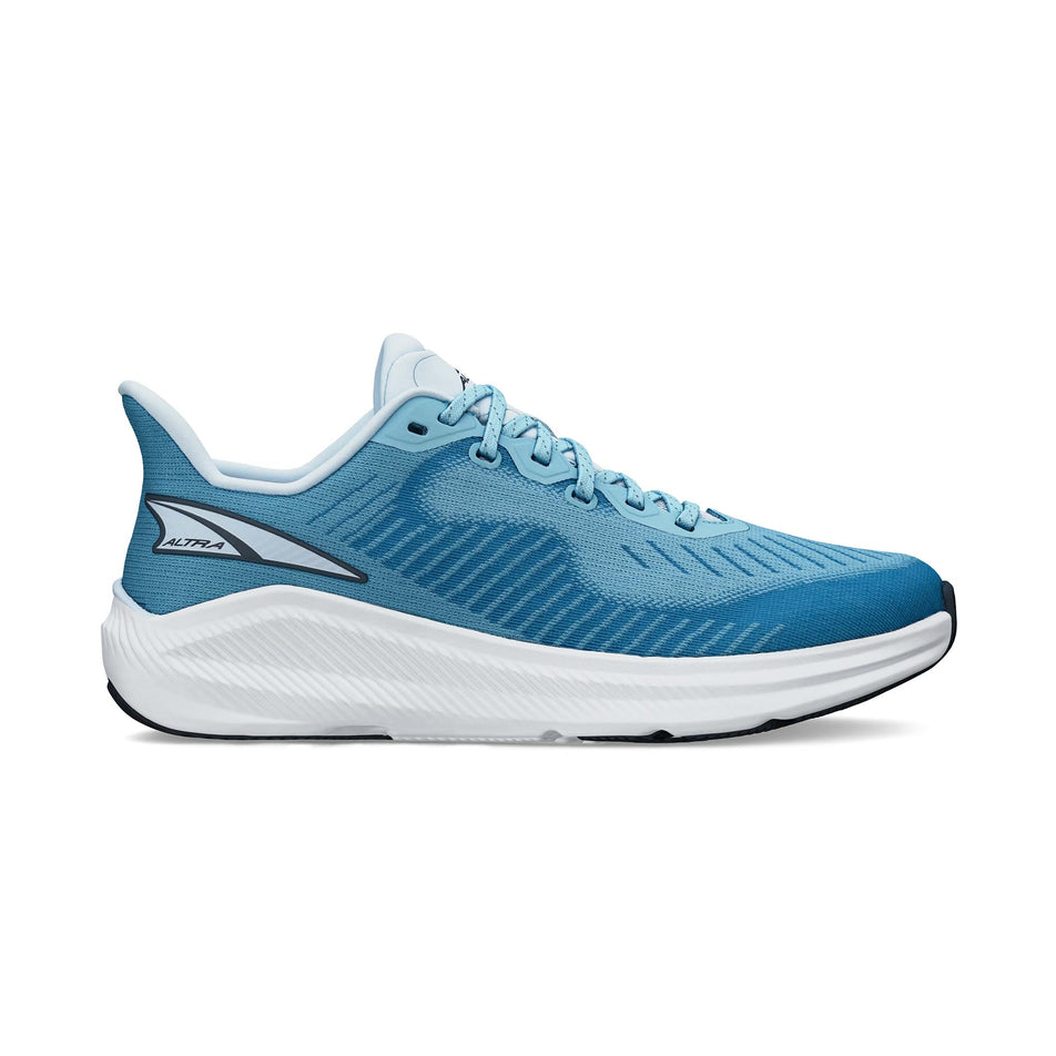 Lateral view of the right shoe from a pair of Altra Women's Experience Form Running Shoes -in the Light Blue colourway. (8653255442594)