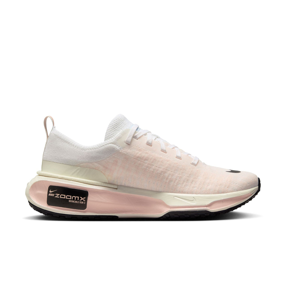 Medial view of the left shoe from a pair of Nike Women's Invincible 3 Road Running Shoes in the White/Black-Atmosphere-Blue Tint colourway. (8615483375778)