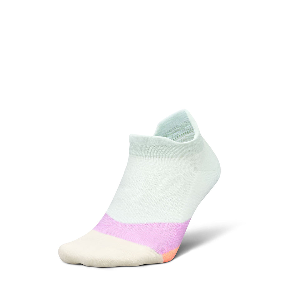 Lateral view of the left sock from a pair of Feetures Unisex Elite Light Cushion No Show Tab in the Crisp Mint colourway. (8739698901154)