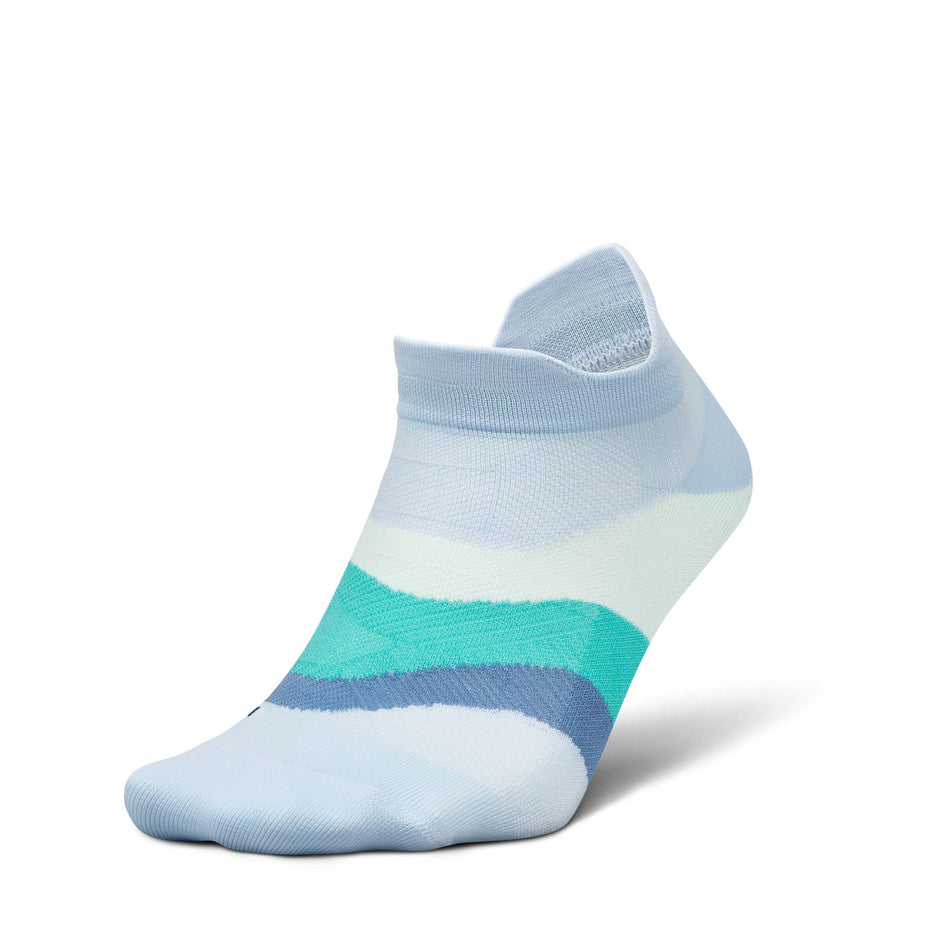 Lateral view of the left sock from a pair of Feetures Unisex Elite Ultra Light No Show Tab in the Glacier Mist colourway.