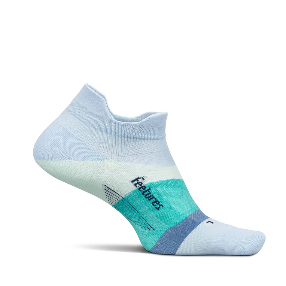 Medial view of the left sock from a pair of Feetures Unisex Elite Ultra Light No Show Tab in the Glacier Mist colourway.
