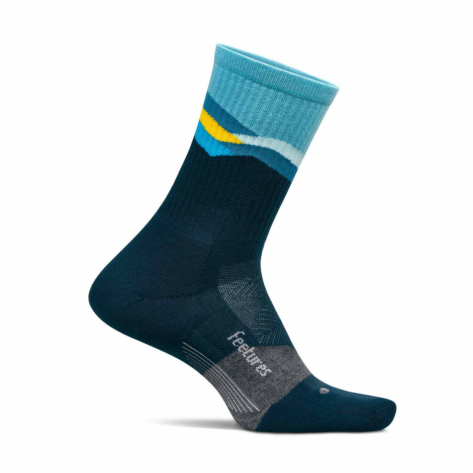 Medial view of the left sock from a pair of Feetures Unisex Trail Max Cushion Mini Crew in the Mountain High Blue colourway. (8739949281442)