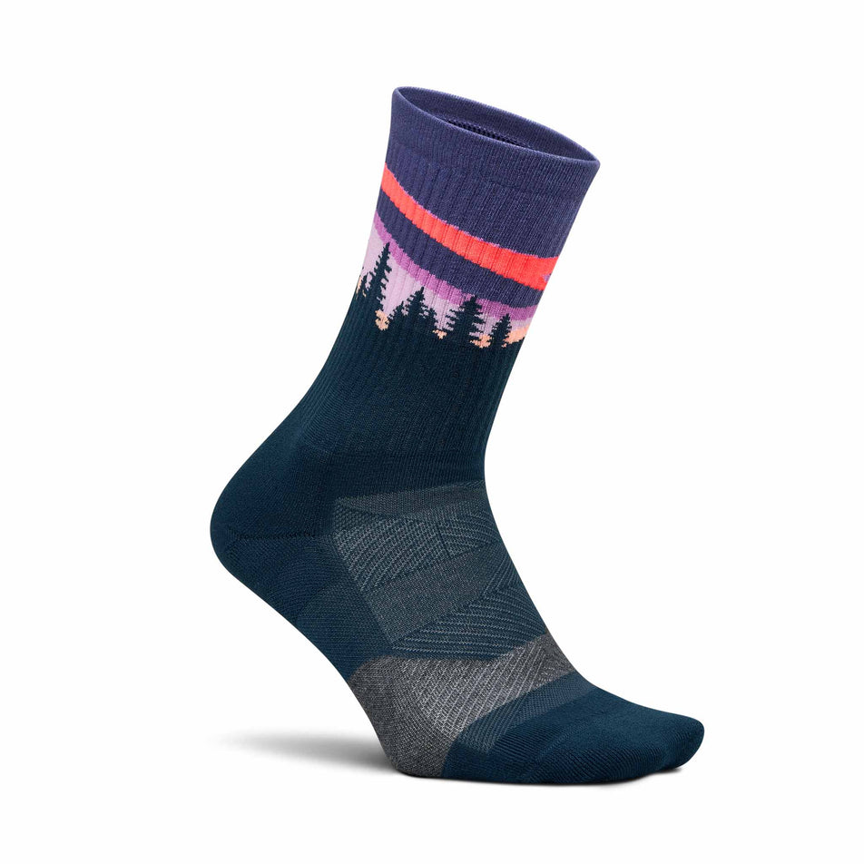 Lateral view of the right sock from a pair of Feetures Unisex Trail Max Cushion Mini Crew in the Purple Aurora colourway. (8739975069858)