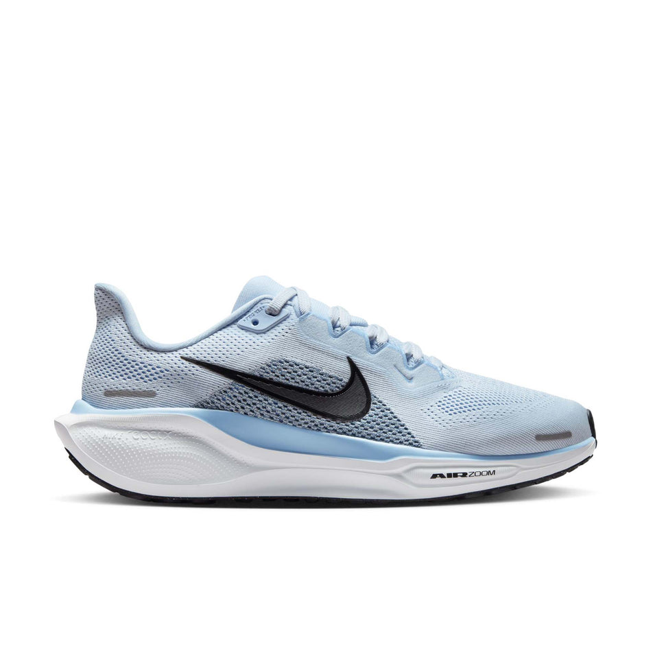 Lateral view of the right shoe from a pair of Nike Women's Pegasus 41 Road Running Shoes in the Blue Tint/Black-Psychic Blue-Smokey Blue colourway. (8614626754722)