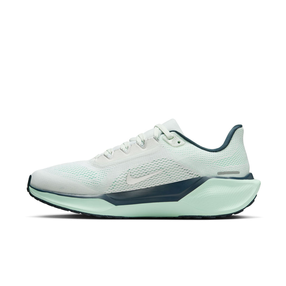 Medial view of the right shoe from a pair of Nike Women's Pegasus 41 Road Running Shoes in the Ghost Aqua/Metallic Silver-Mint Foam colourway. (8686784610466)