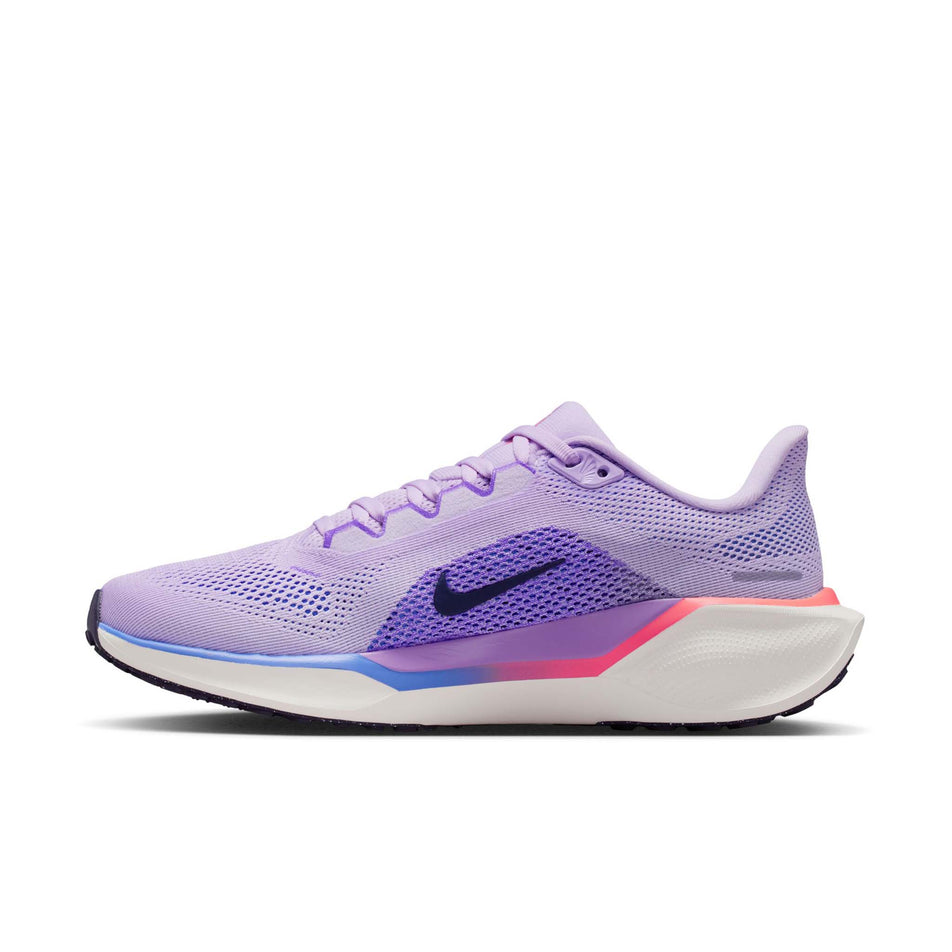 Medial view of the right shoe from a pair of Nike Women's Pegasus 41 Road Running Shoes in the Violet Mist/Purple Dynasty-Bright Violet colourway.