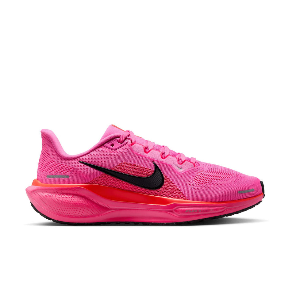 Lateral view of the right shoe from a pair of Nike Women's Pegasus 41 Road Running Shoes in the Playful Pink/Off Noir-Hyper Pink colourway. (8686785986722)