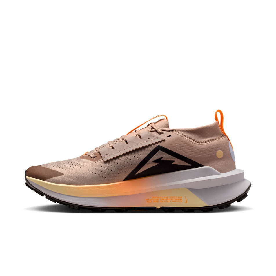 Medial view of the right shoe from a pair of Nike Men's Zegama Trail 2 Trail Running Shoes in the Malt/Black-Ghost-Alabaster colourway. (8754909708450)