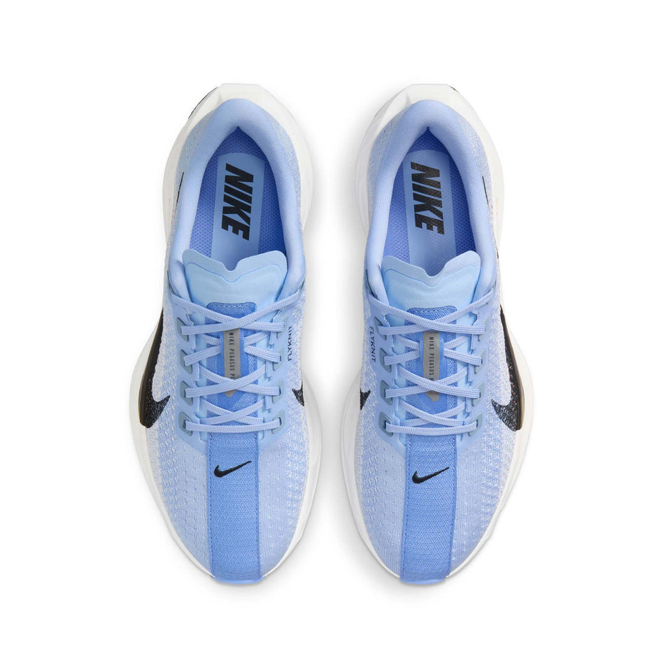 The uppers on a pair of Nike Women's Pegasus Plus Road Running Shoes in the Aluminium/Black-Royal Pulse White colourway. (8558431240354)