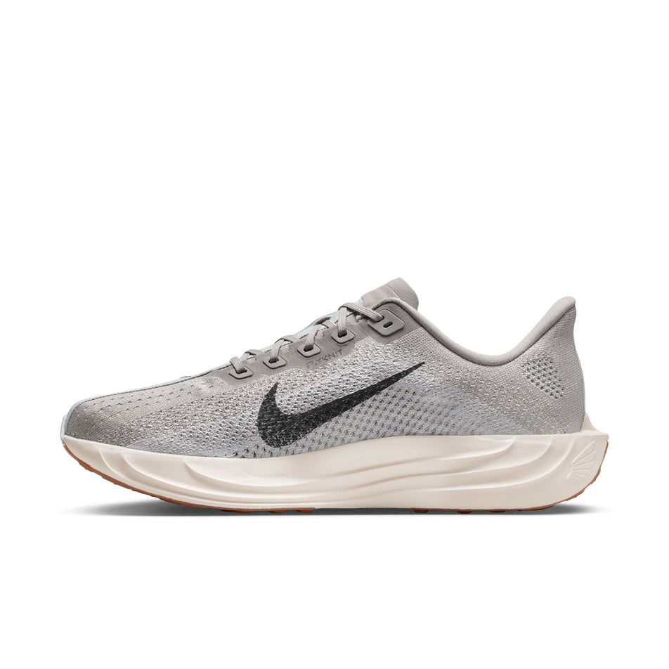 Medial view of the right shoe from a pair of Nike Men's Pegasus Plus Road Running Shoes in the College Grey/Medium Ash-Pure Platinum colourway. (8754768019618)