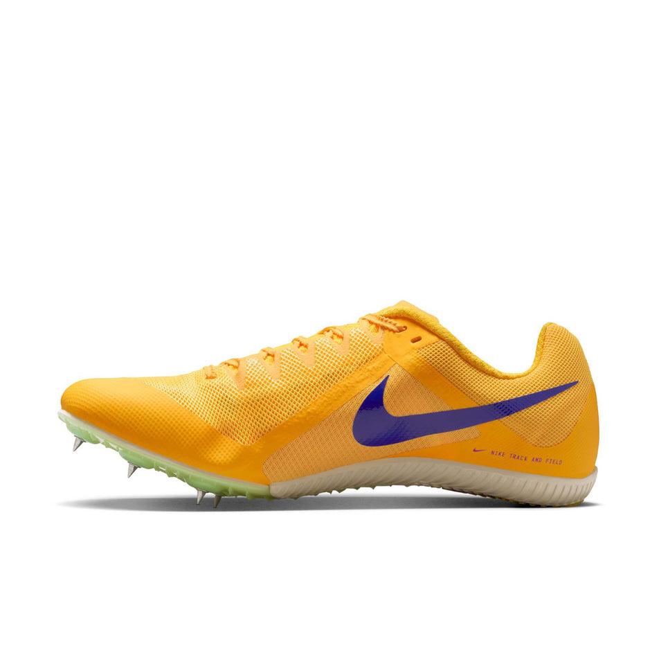 Medial view of the right shoe from a pair of Nike Unisex Zoom Rival Track & Field Multi-Event Spikes in the Citron Pulse/Indigo Burst-Volt Glow colourway.