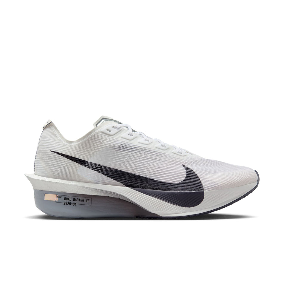 Lateral view of the right shoe from a pair of Nike Women's Vaporfly 4 Road Racing Shoes in the White/Gridiron-Obsidian Mist colourway. (8614572720290)