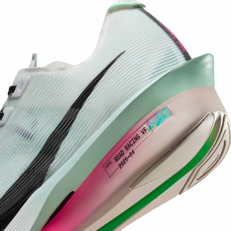 Close up of the midsole of the left shoe from a pair of Nike Women's Vaporfly 4 Road Racing Shoes in the White/Black-Hyper Pink-Mint Foam colourway. (8684673007778)