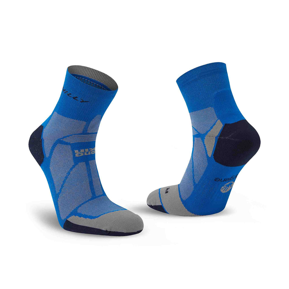 A pair of Hilly Unisex Marathon Fresh Anklet Running Socks in the Cobalt/Iron colourway. (8597779611810)