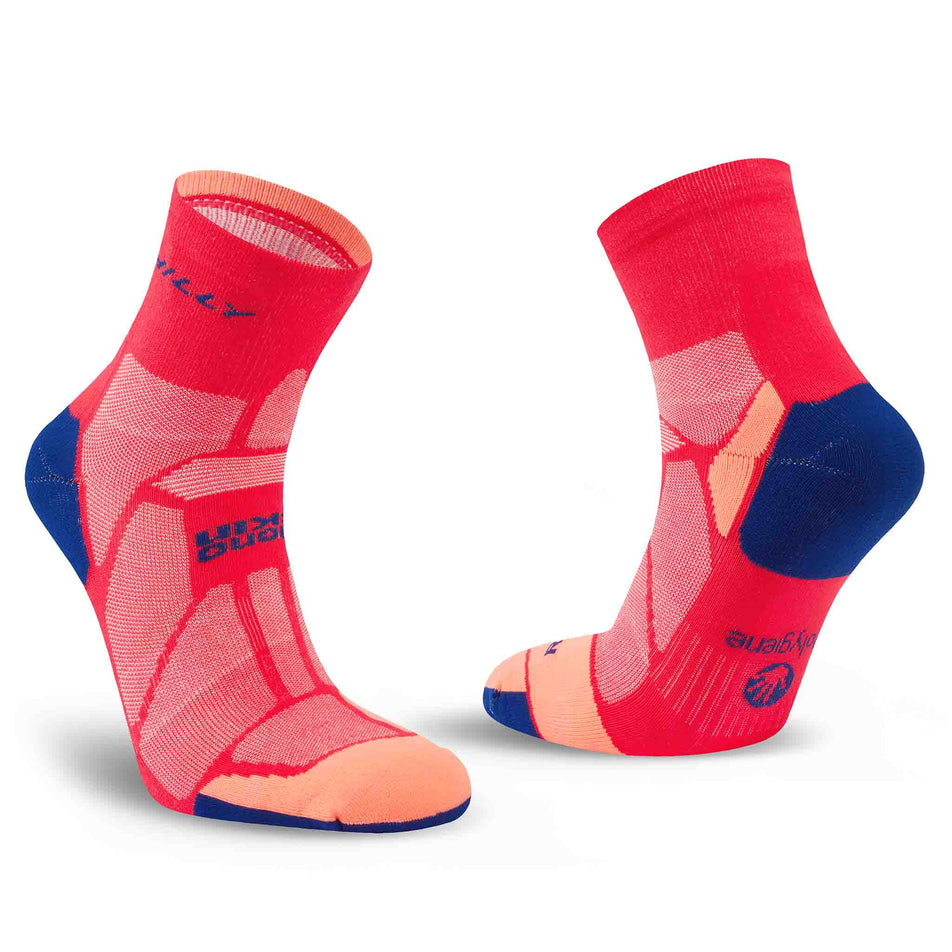 A pair of Hilly Unisex Marathon Fresh Anklet Running Socks in the Hot Pink/Blue colourway.