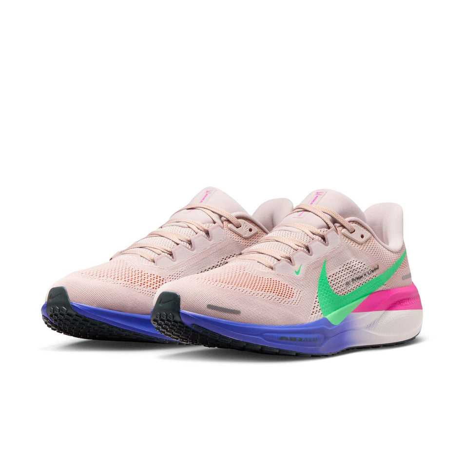 A pair of Nike Men's Pegasus 41