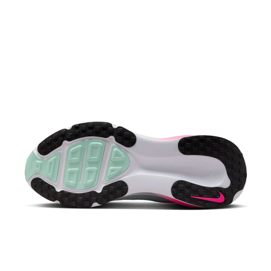 The outsole of the left shoe from a pair of Nike Men's Vomero 18 Road Running Shoes in the Glacier Blue/Black-White-Hyper Pink colourway. (8684580896930)