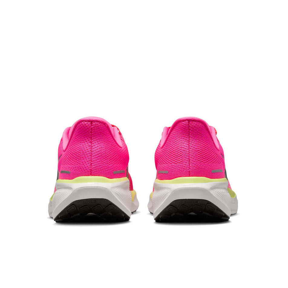 The back of a pair of Nike Men's Pegasus 41 Road Running Shoes in the Hyper Pink/Sequoia-Guava Ice colourway. (8620728484002)