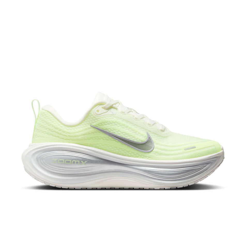 Lateral view of the right shoe from a pair of Nike Women's Vomero Plus Road Running Shoes in the Sail/Metallic Silver-Barely Volt colourway. (8725325480098)
