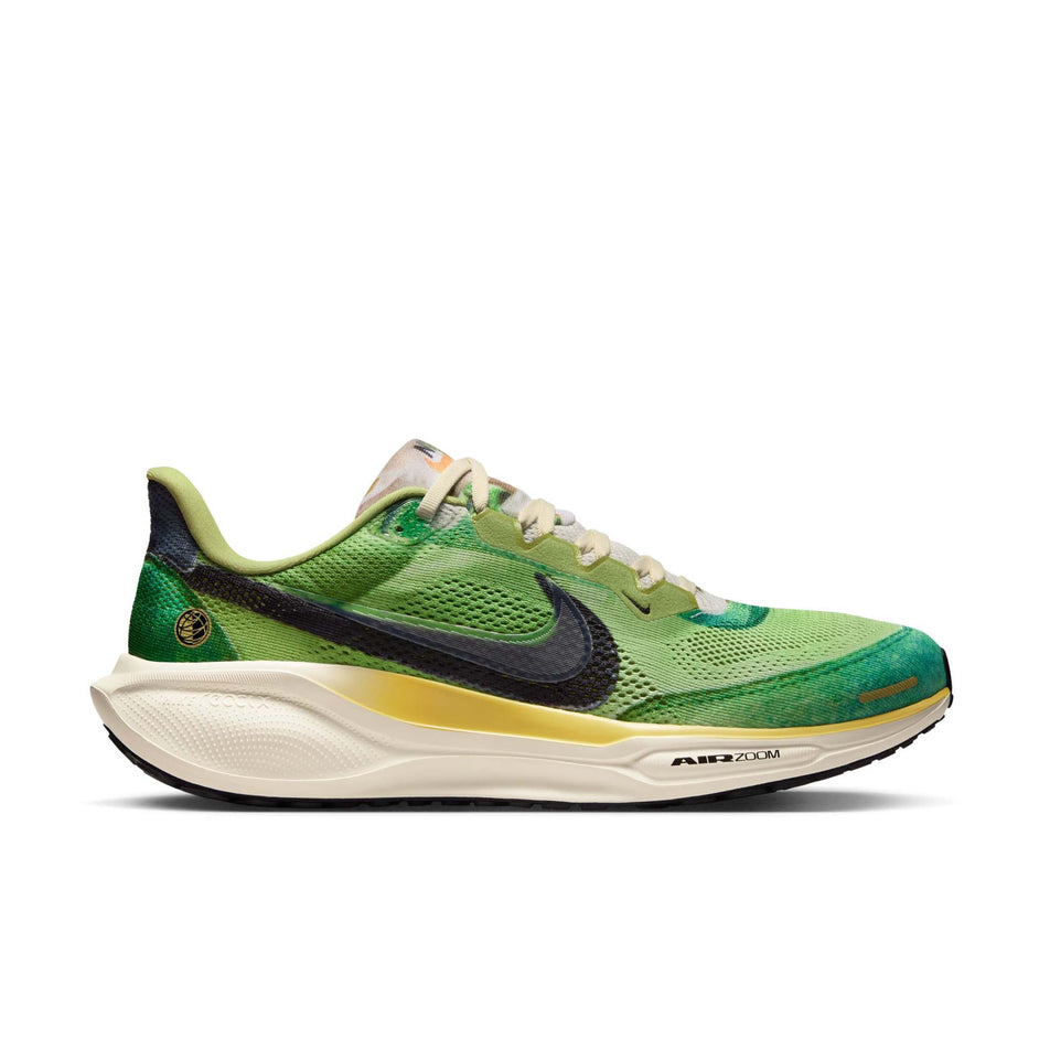 Lateral view of the right shoe from a pair of Nike Men's Pegasus 41 SE Road Running Shoes in the Multi-Color/Clear-Vivid Green-Dark Apple colourway. (8724595540130)