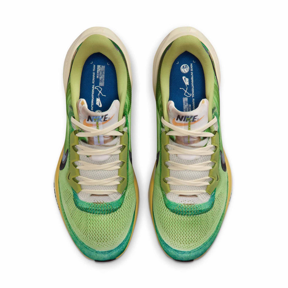 The uppers of a pair of Nike Men's Pegasus 41 SE Road Running Shoes in the Multi-Color/Clear-Vivid Green-Dark Apple colourway. (8724595540130)