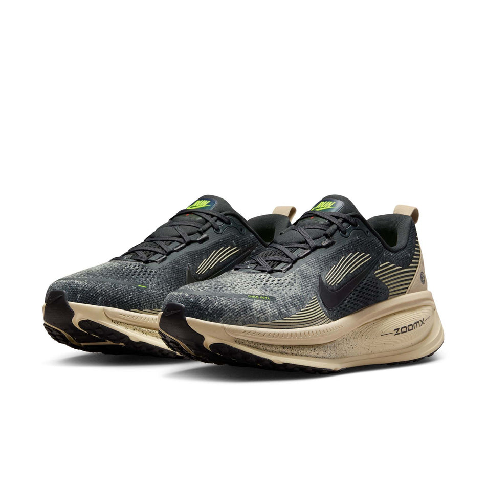 A pair of Nike Men's Vomero 18 Road Running Shoes in the Oatmeal/Black-Anthracite-Volt colourway. (8684581552290)