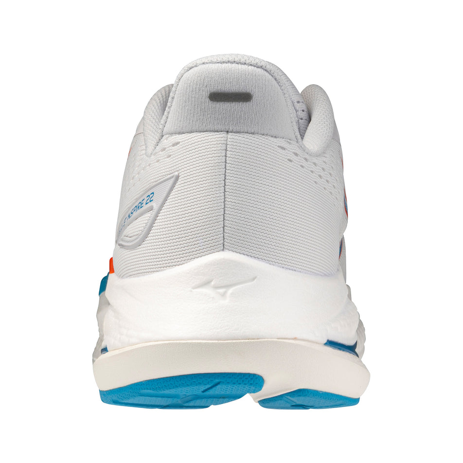 The back of the left shoe from a pair of Mizuno Men's Wave Inspire 22 Running Shoes in the Cloudscape colourway.