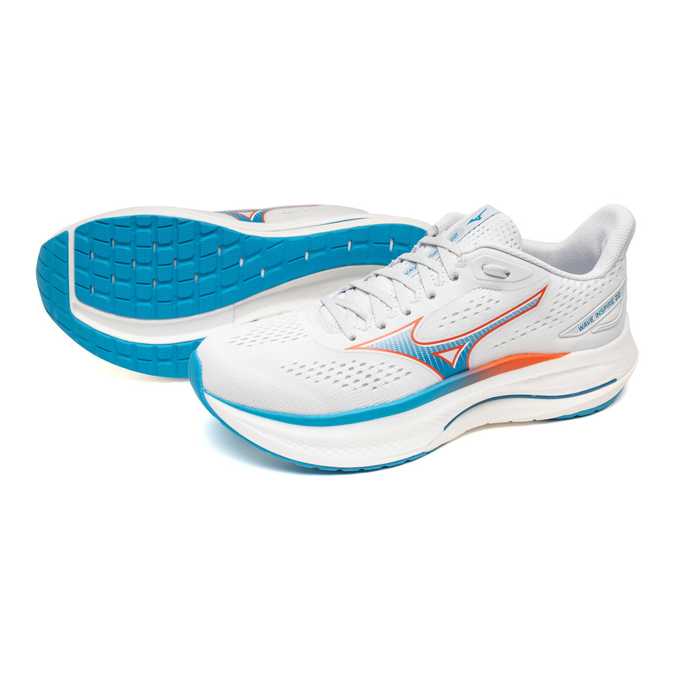 A pair of Mizuno Men's Wave Inspire 22 Running Shoes in the Cloudscape colourway.