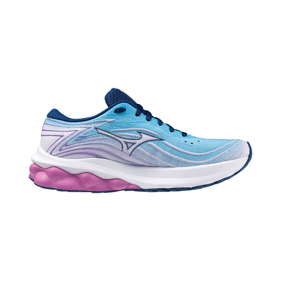 Medial side of the left shoe from a pair of Mizuno Women's Wave Skyrise 5 Running Shoes in the Swim Cap/Navy Peony/Hyacinth colourway (8146846711970)
